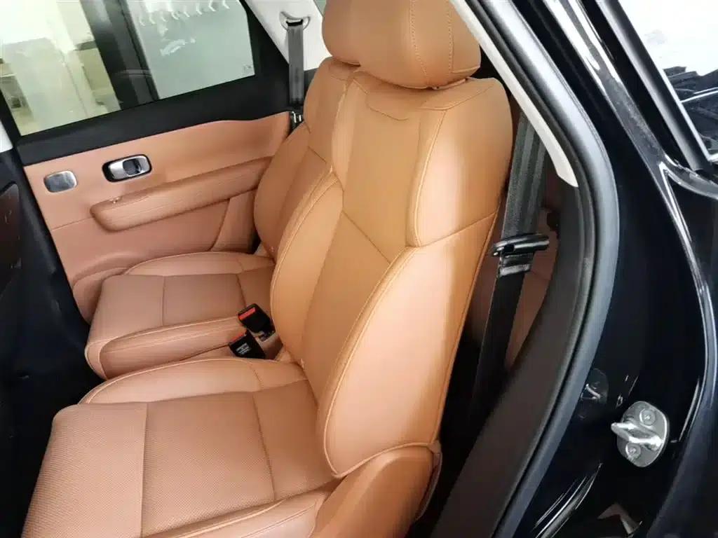 Leapmotor C16 2026 Extended Range, 280 LiDAR Smart Edition, 6-Seater — миниатюра 24