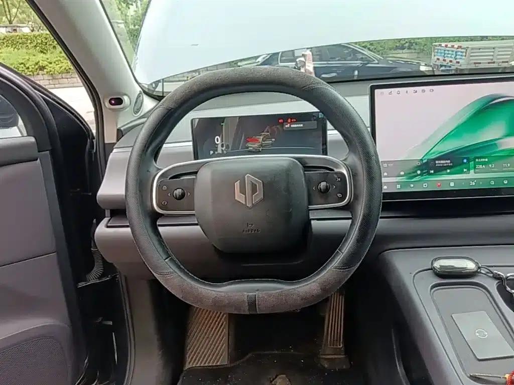 Leapmotor C16 2024 Range Extended 200 Premium Edition — миниатюра 11