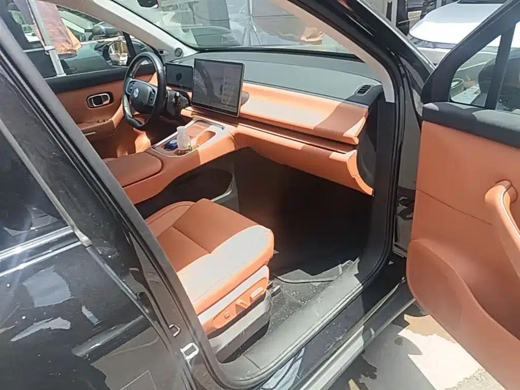 Leapmotor C16 2026 Extended Range 280 LiDAR Edition 6-Seater — миниатюра 11