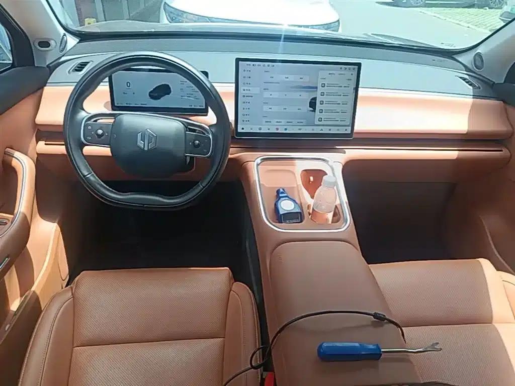 Leapmotor C16 2026 Extended Range 280 LiDAR Edition 6-Seater — миниатюра 16