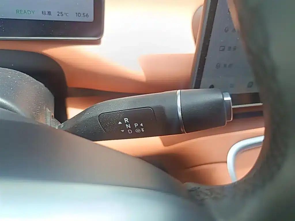 Leapmotor C16 2026 Extended Range 280 LiDAR Edition 6-Seater — миниатюра 21