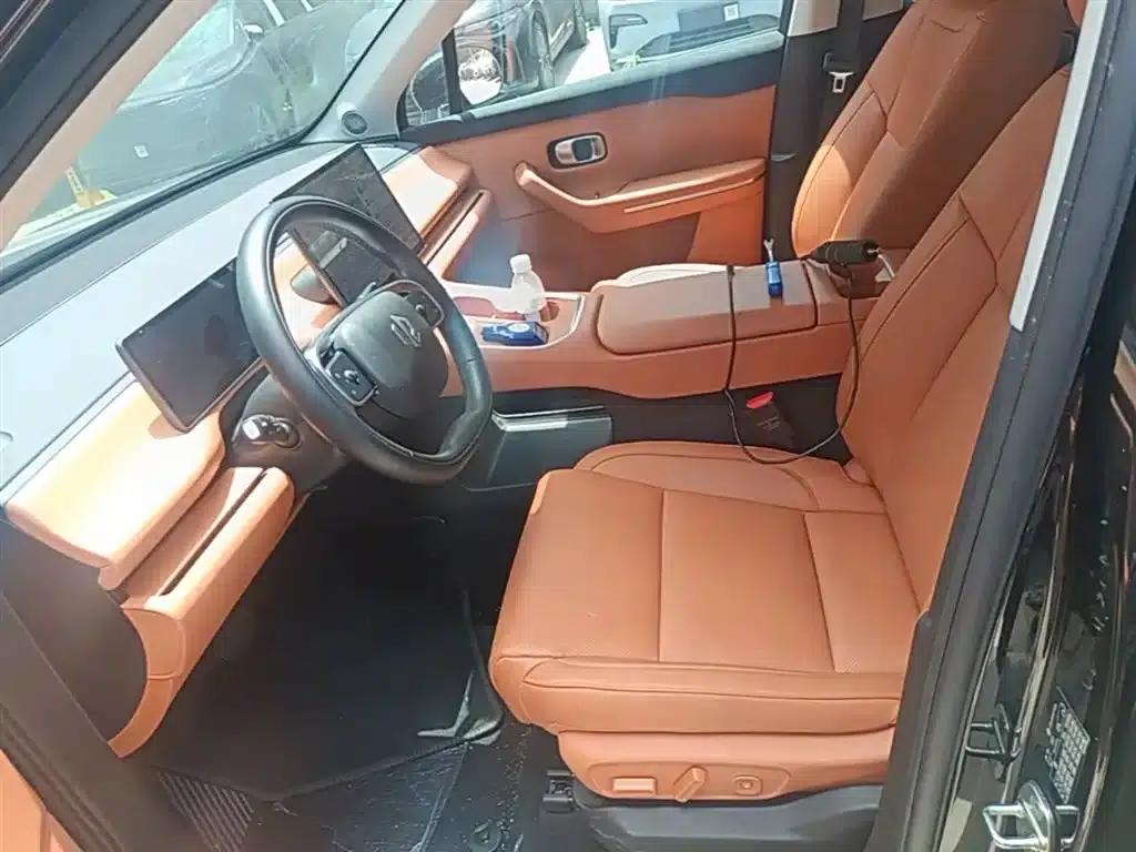 Leapmotor C16 2026 Extended Range 280 LiDAR Edition 6-Seater — миниатюра 22