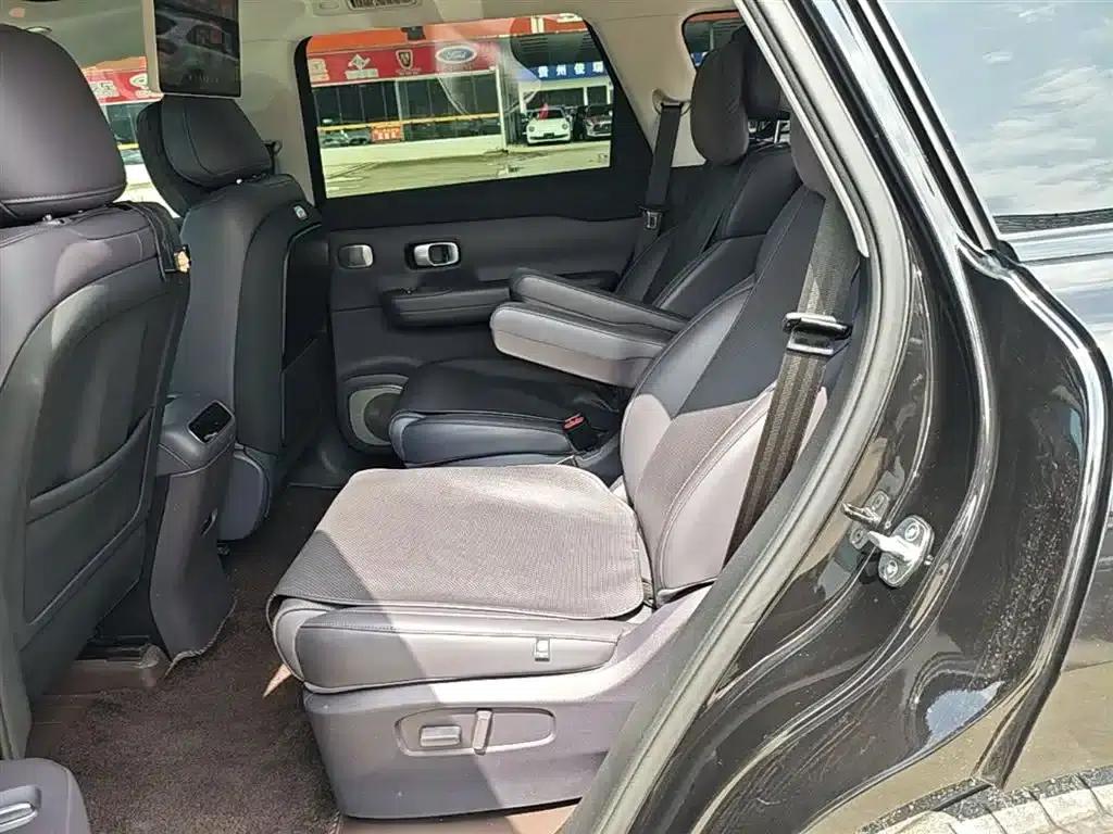 Leapmotor C16 2024 Pure Electric 520 Premium Edition — миниатюра 17