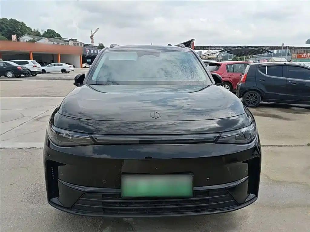 Leapmotor C16 2024 Pure Electric 520 Premium Edition — миниатюра 3