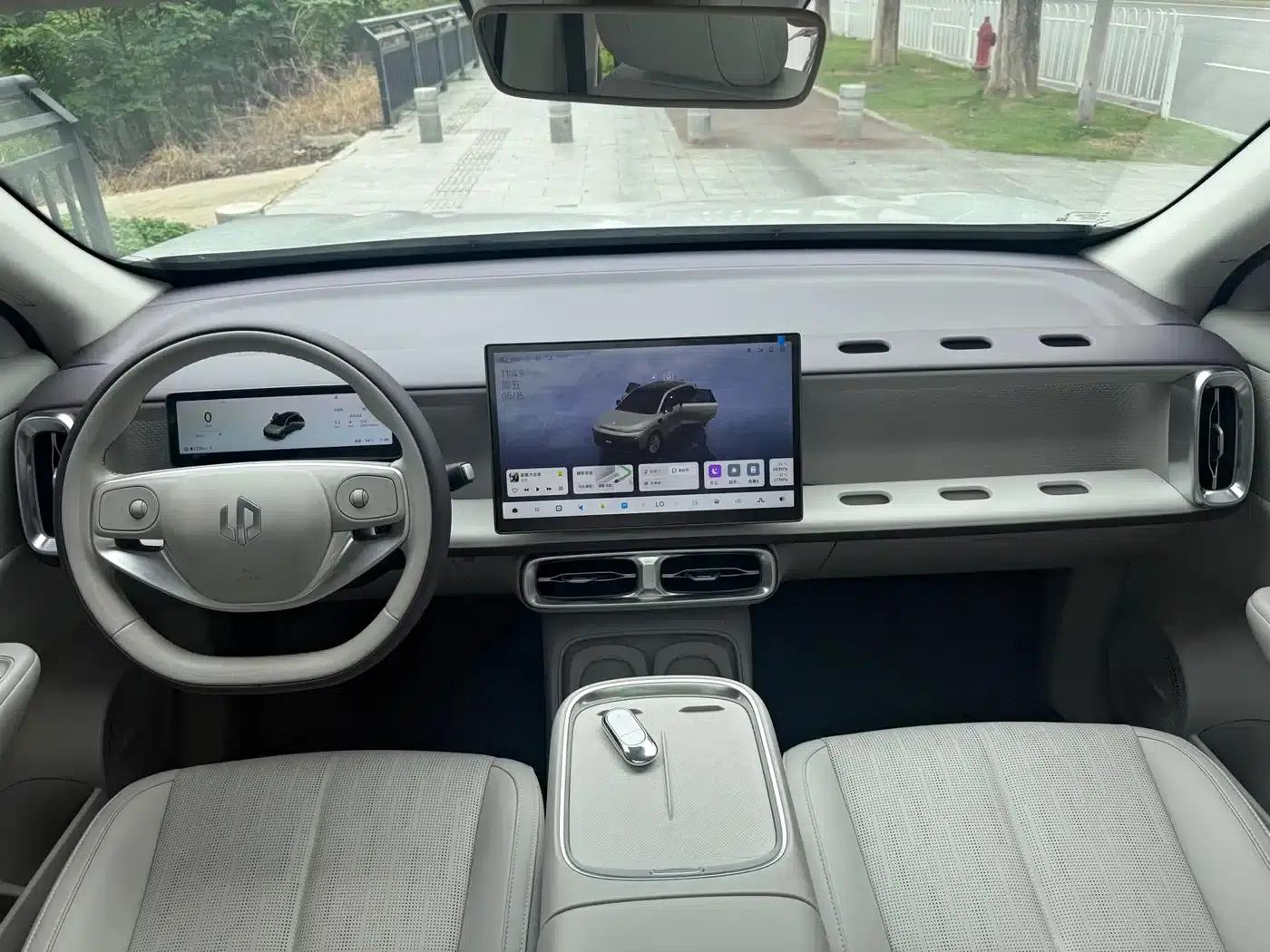 Leapmotor B10 2025 Model with 600 LiDAR — миниатюра 7