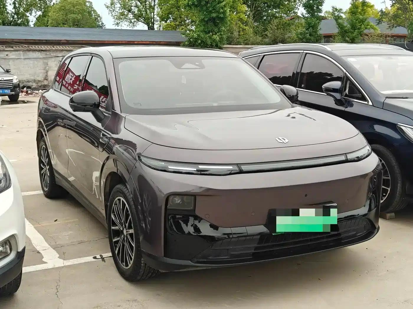 Leapmotor B10 2025 Model 510 Enjoy Edition — миниатюра 3
