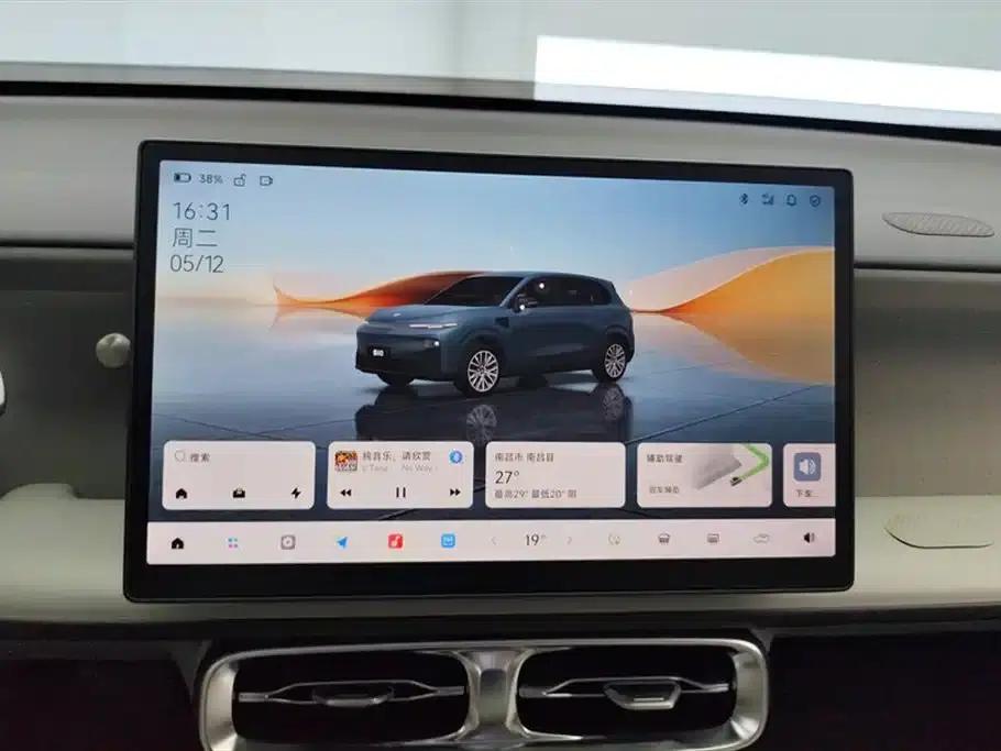 Leapmotor B10 2025 Model 510 Comfort Edition — миниатюра 13