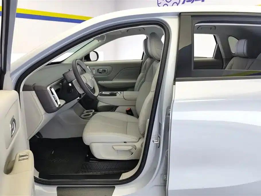 Leapmotor B10 2025 Model 510 Comfort Edition — миниатюра 9