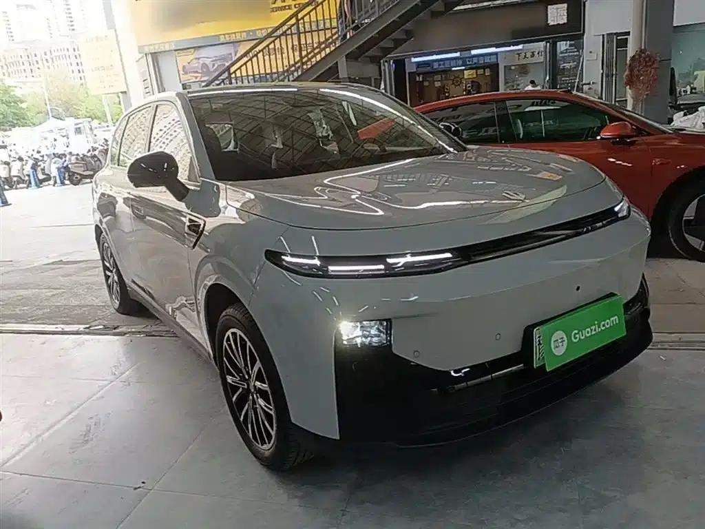 Leapmotor B10 2025 Model 510 Enjoy Edition — миниатюра 4