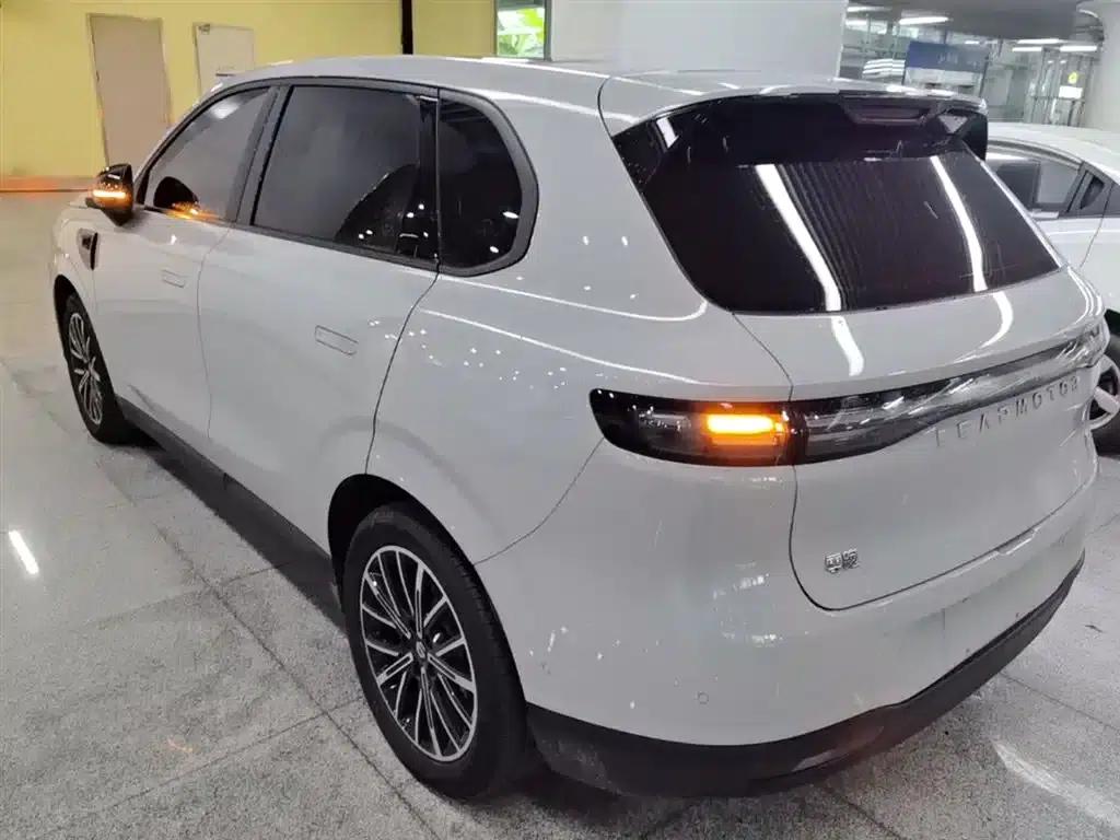 Leapmotor B10 2025 Model 510 Enjoy Edition — миниатюра 5