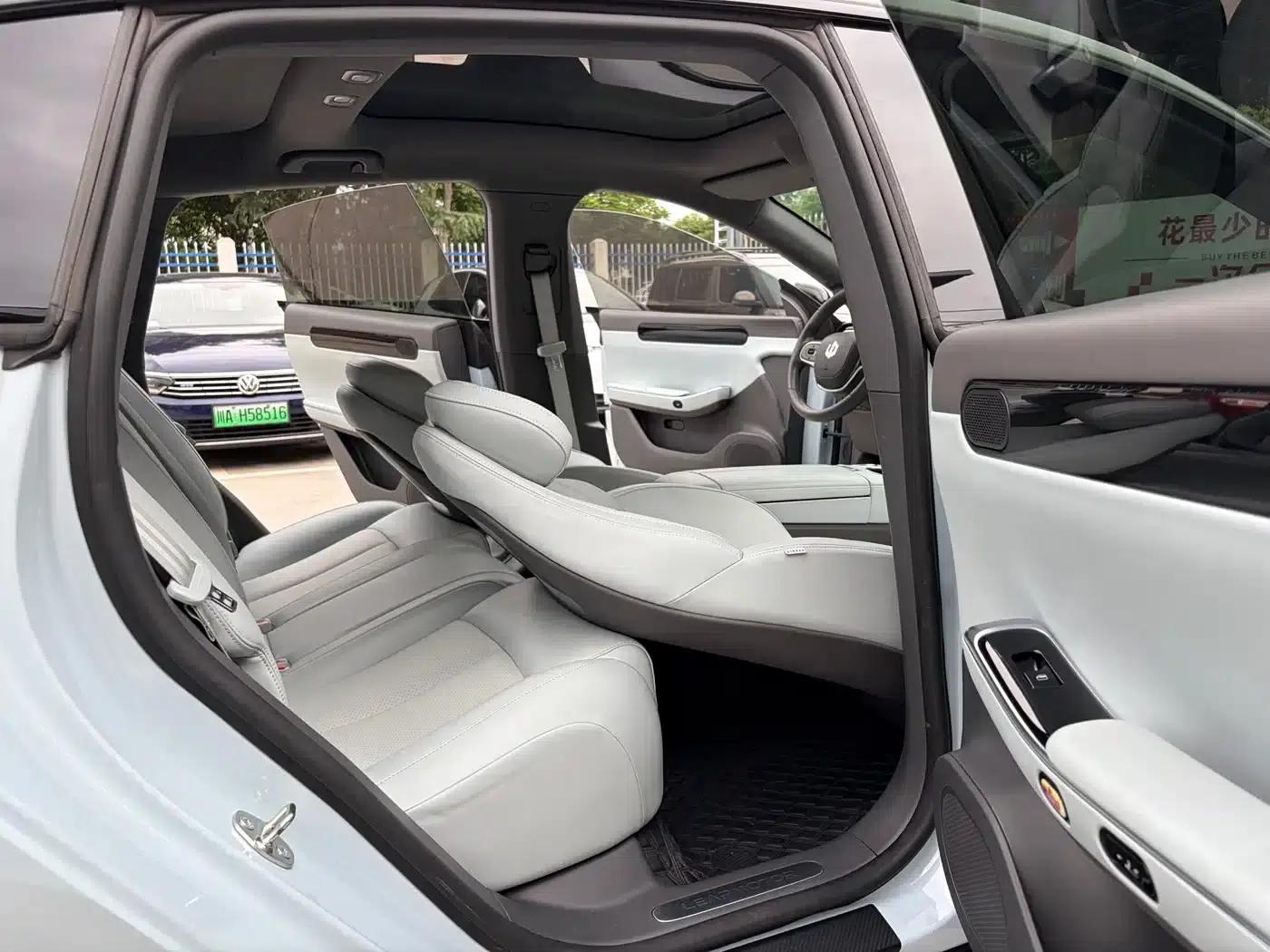 Leapmotor C01 2023 Range Extender 216 Comfort Edition — миниатюра 7