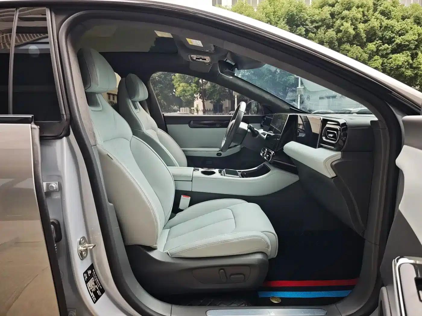 Leapmotor C01 2023 Range Extended 316 Smart Edition — миниатюра 7