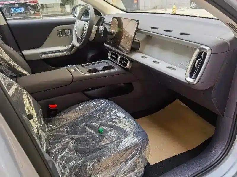 Leapmotor B01 2025 650 Enjoy Edition — миниатюра 15