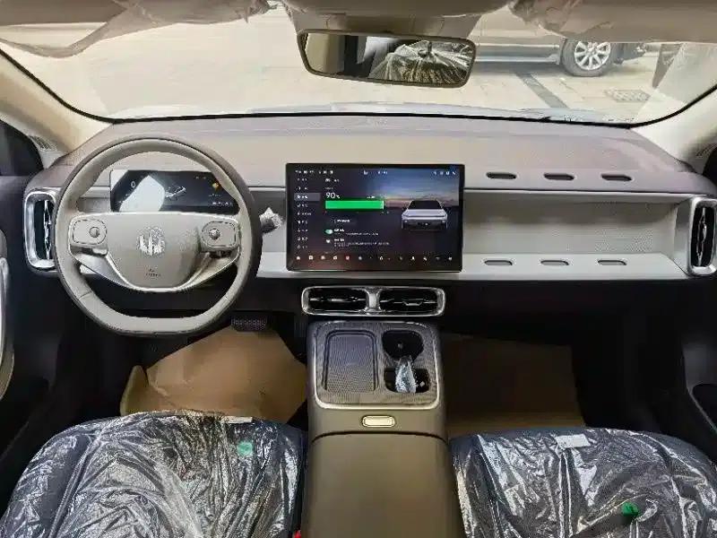 Leapmotor B01 2025 650 Enjoy Edition — миниатюра 17