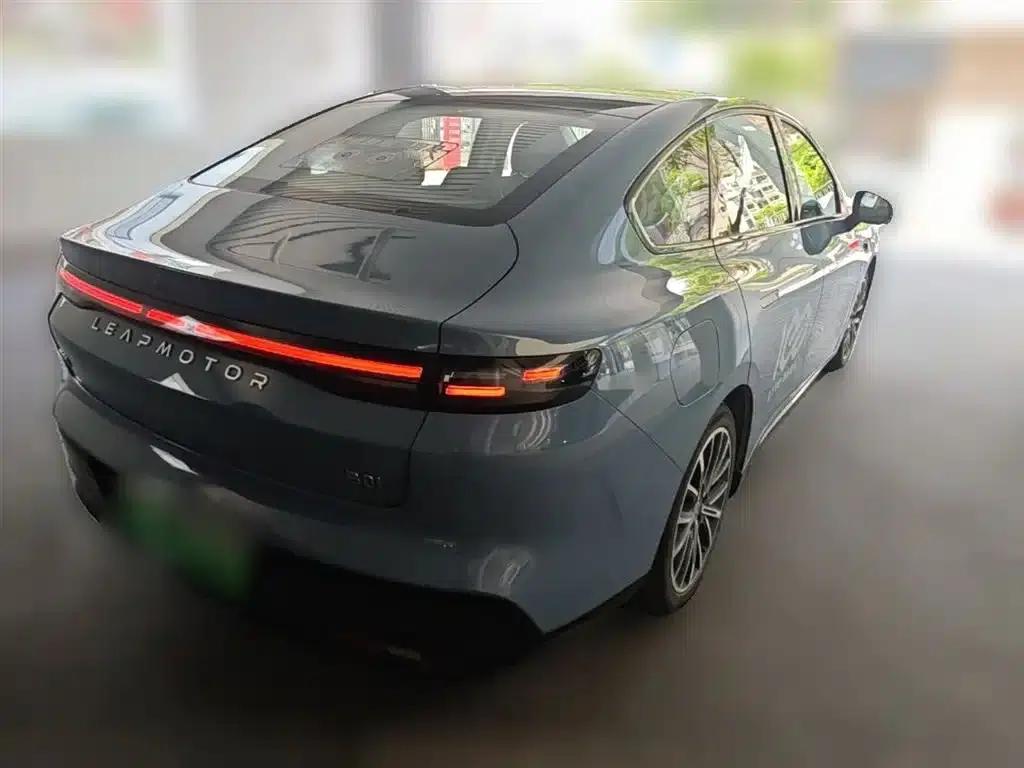Leapmotor B01 2025 Model 550 LiDAR Edition — миниатюра 12