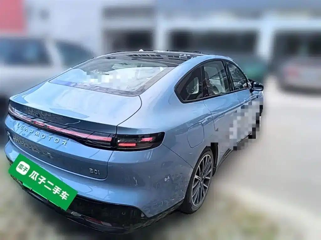 Leapmotor B01 2025 Model 550 LiDAR Edition — миниатюра 12