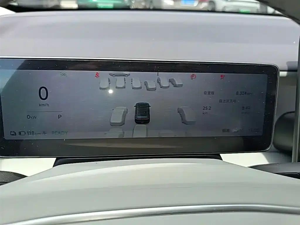 Leapmotor B01 2025 Model 550 LiDAR Edition — миниатюра 18