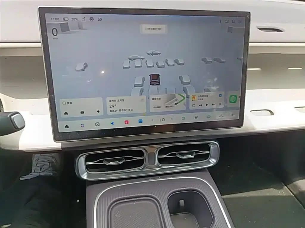 Leapmotor B01 2025 Model 550 LiDAR Edition — миниатюра 20