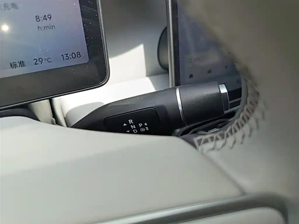Leapmotor B01 2025 Model 550 LiDAR Edition — миниатюра 21