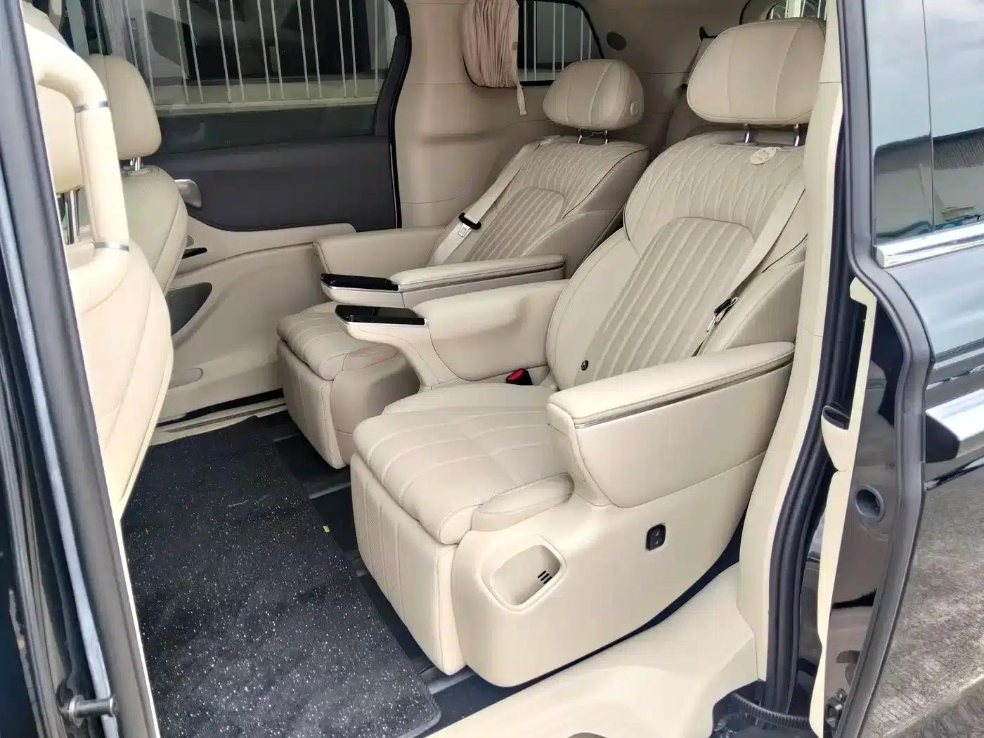 Voyah Dreamer 2025 PHEV AWD Flagship Qiankun Edition — миниатюра 8