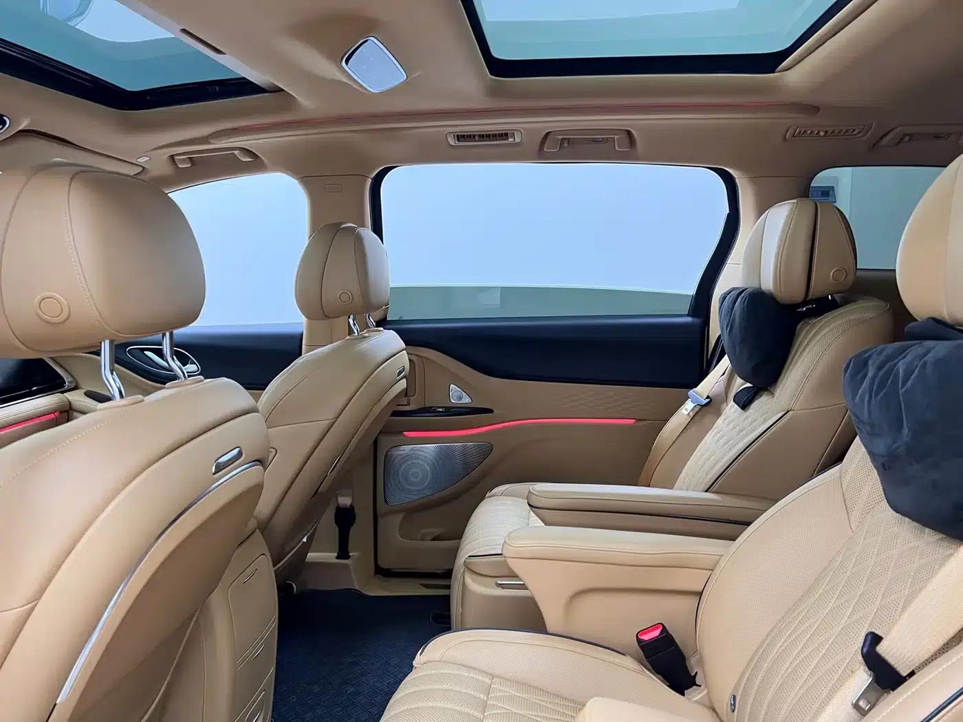 Voyah Dreamer 2022 Zero Carbon Edition with Dream+ Smart Enjoyment Range Package: 605km — миниатюра 17