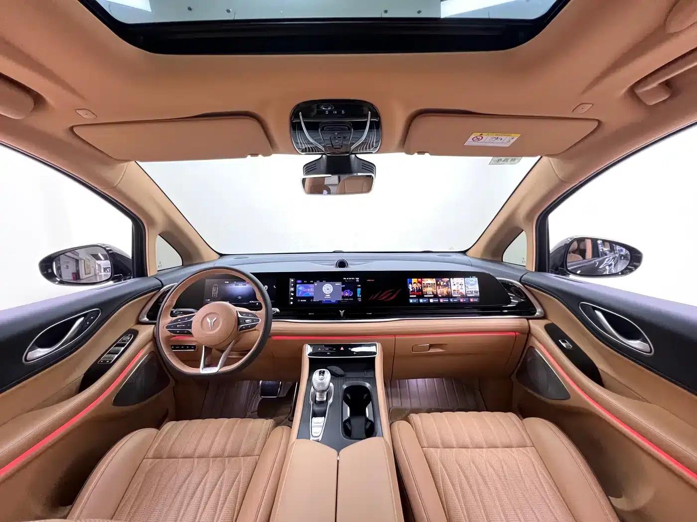 Voyah Dreamer 2022 Zero Carbon Edition with Dream+ Smart Enjoyment Range Package: 605km — миниатюра 21