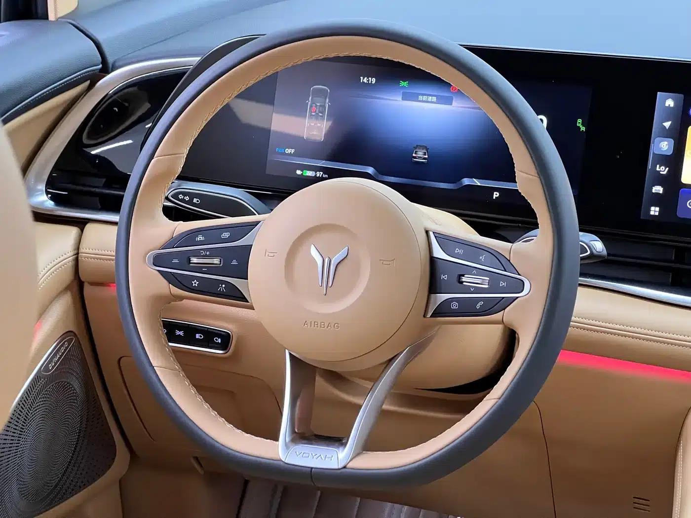 Voyah Dreamer 2022 Zero Carbon Edition with Dream+ Smart Enjoyment Range Package: 605km — миниатюра 29