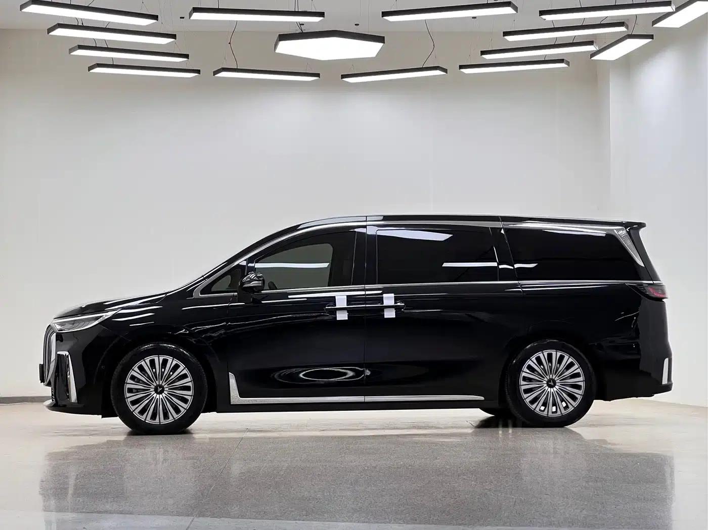 Voyah Dreamer 2022 Zero Carbon Edition with Dream+ Smart Enjoyment Range Package: 605km — миниатюра 4