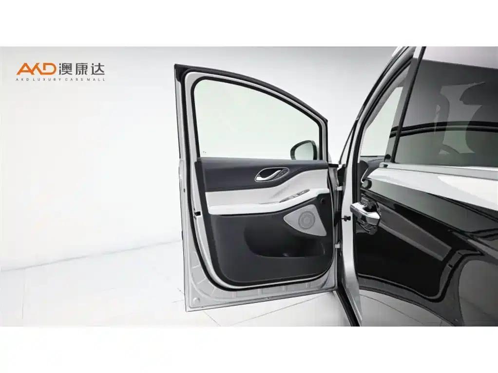 Dreamer/1.5T/2025/PHEV Four-Wheel Drive Flagship Qiankun Edition — миниатюра 11