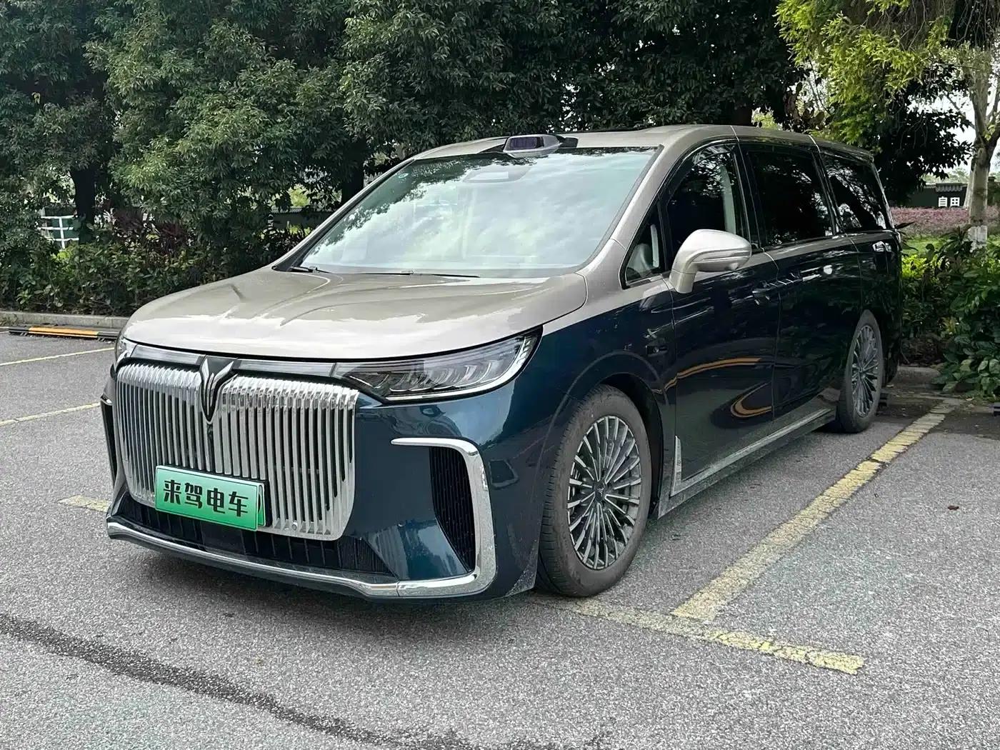 Voyah Dreamer 2026 PHEV Qiankun Ultra — миниатюра 1