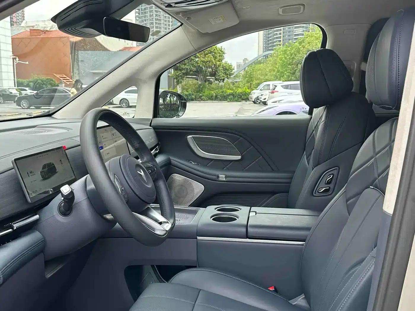 Voyah Dreamer 2026 PHEV Qiankun Ultra — миниатюра 10