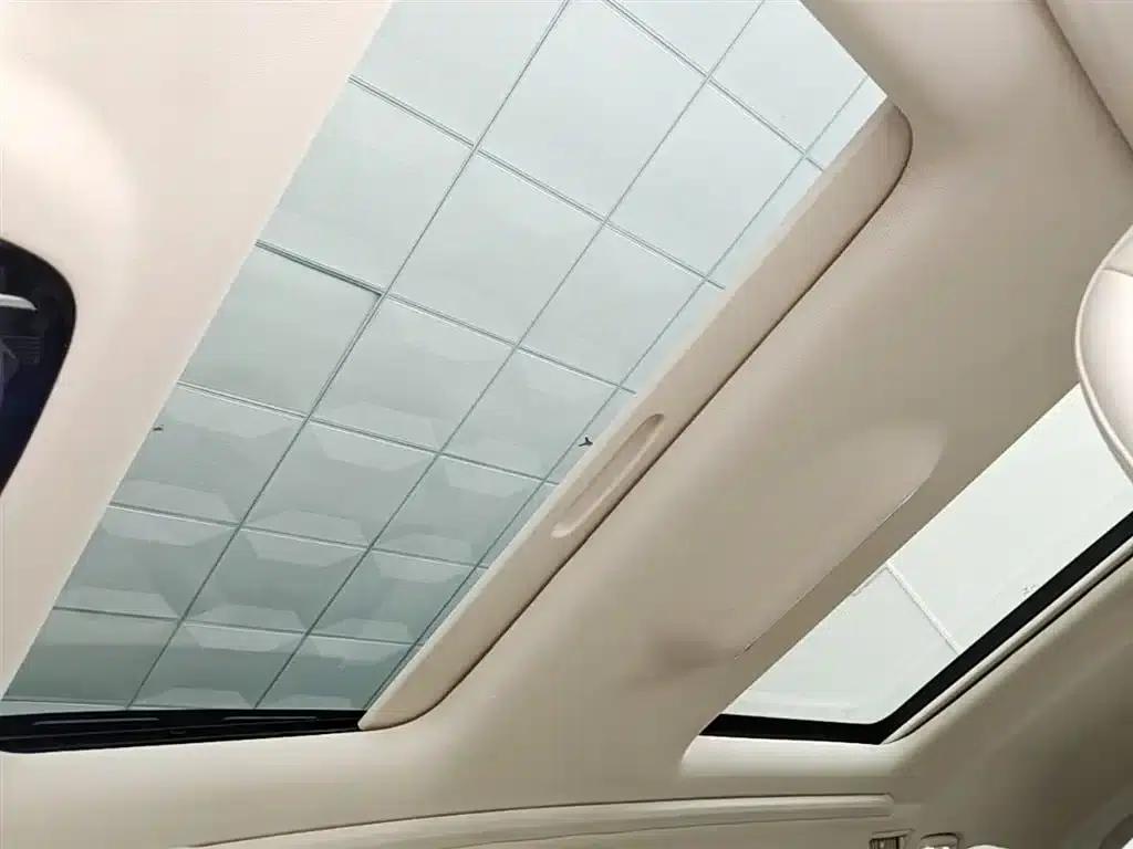 Voyah Dreamer 2022 Low-Carbon Edition Dream+ Smart Package — миниатюра 18