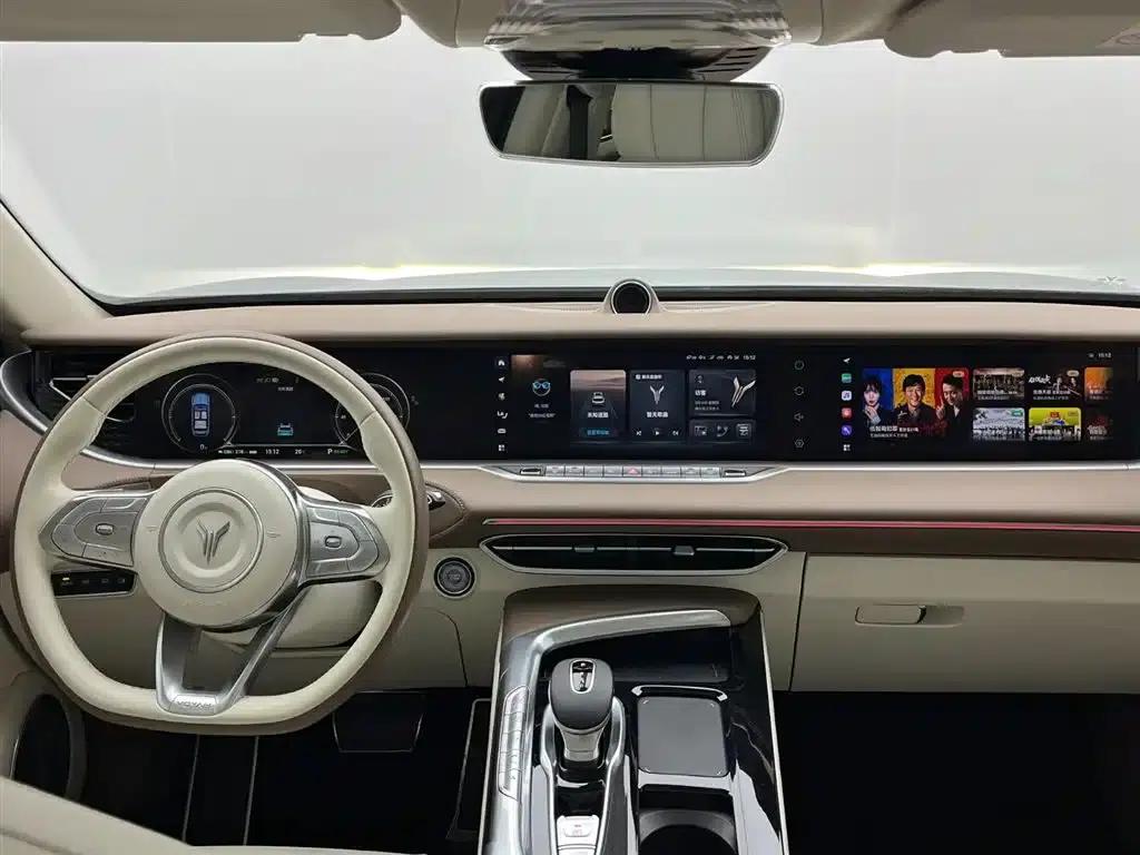 Voyah FREE 2021 All-Wheel Drive Pure Electric First Edition Exclusive Luxury Package — миниатюра 8