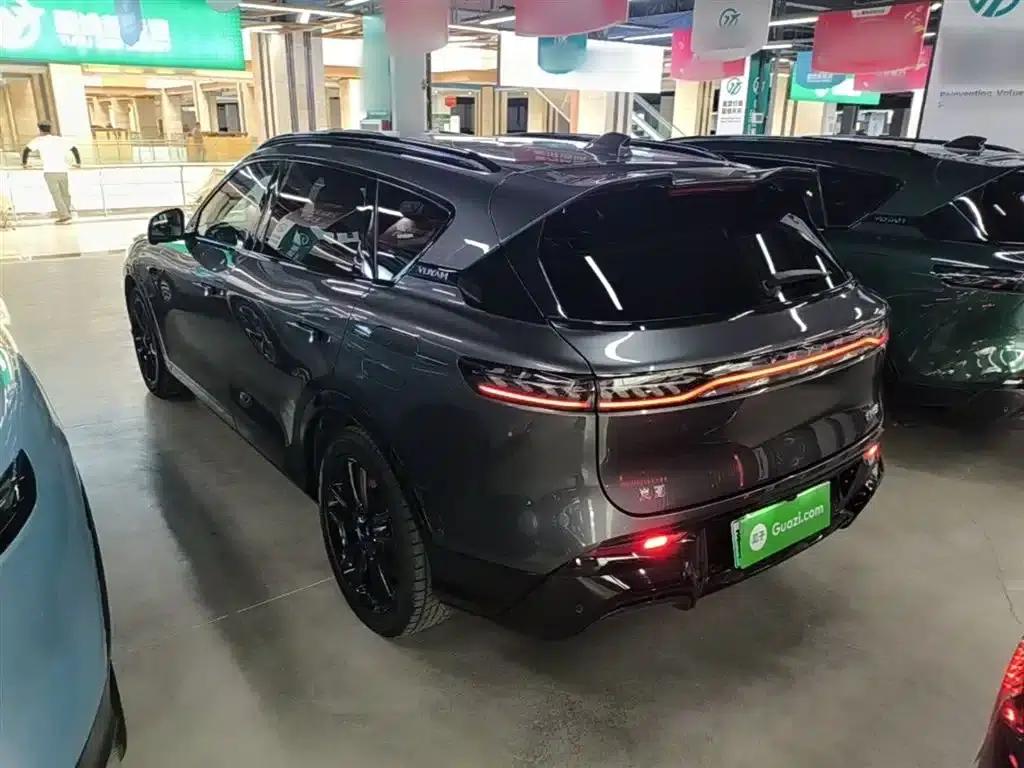 Voyah Free 2025 Model 318 318km Rear-Wheel Drive Touring Edition — миниатюра 5
