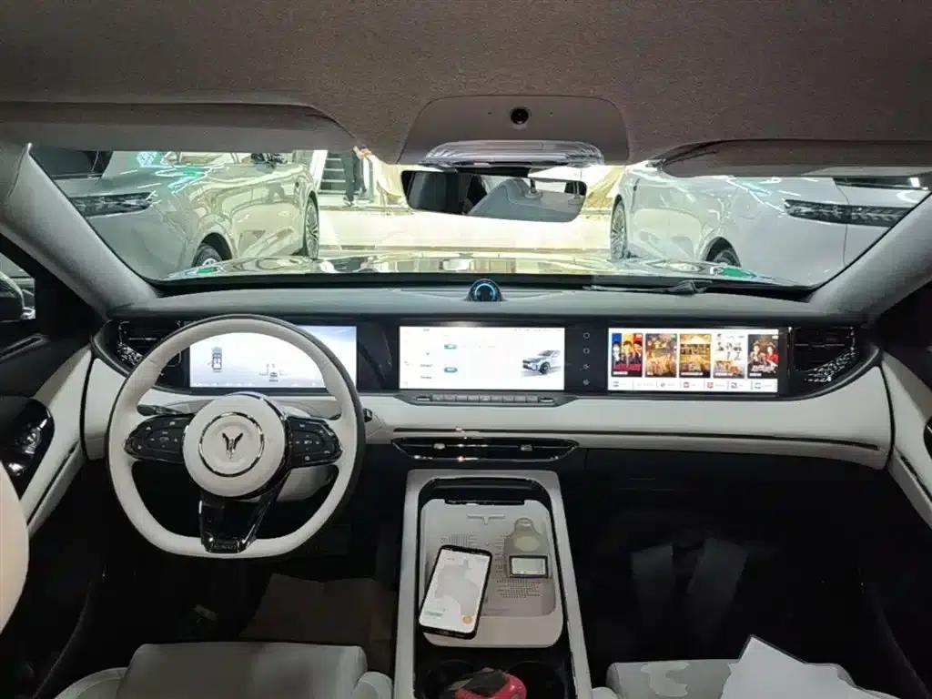 Voyah Free 2025 Model 318 318km Rear-Wheel Drive Touring Edition — миниатюра 10