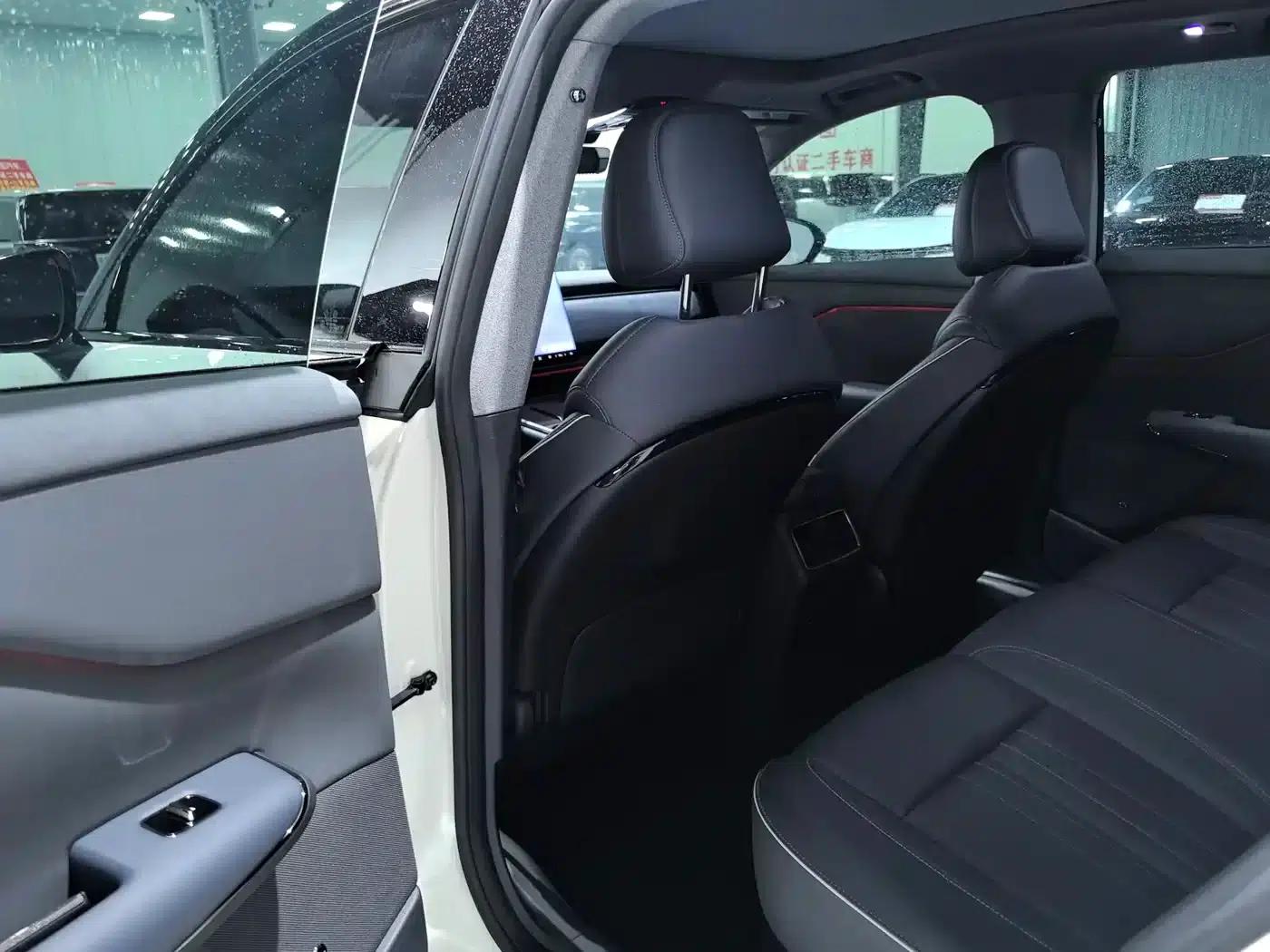 Voyah Smart Edition 2024 (Long Range) — миниатюра 4