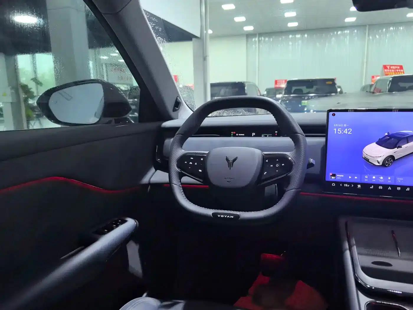 Voyah Smart Edition 2024 (Long Range) — миниатюра 10