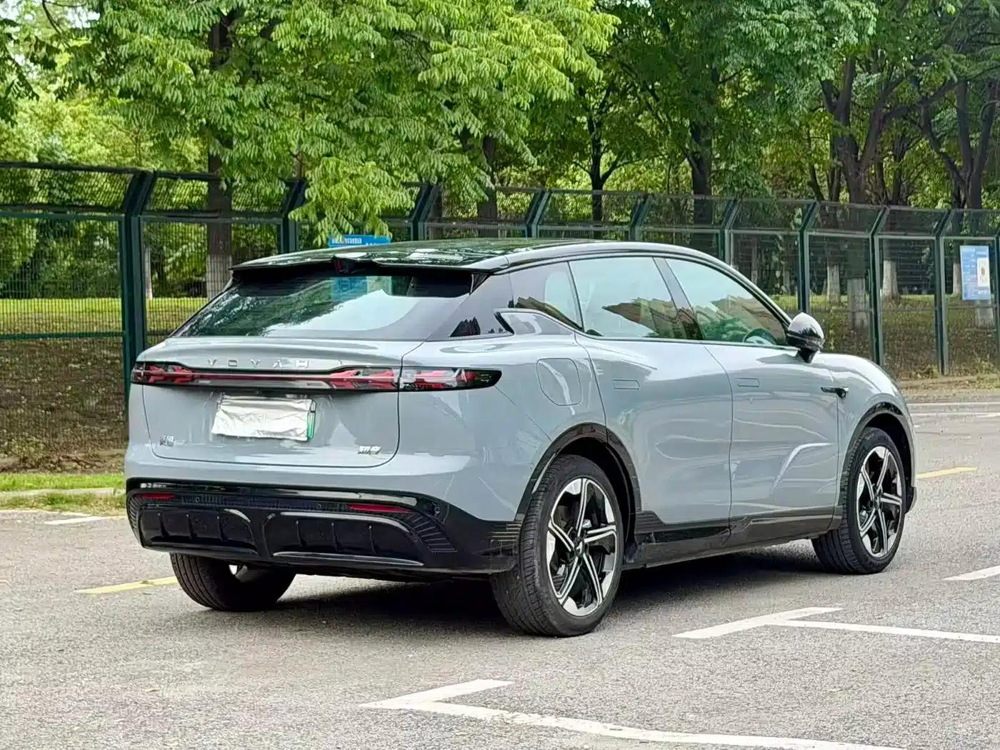 Voyah Smart Edition 2024 Model with Extended Range — миниатюра 9