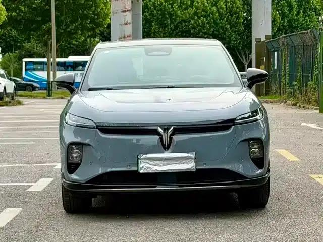Voyah Smart Edition 2024 Model with Extended Range