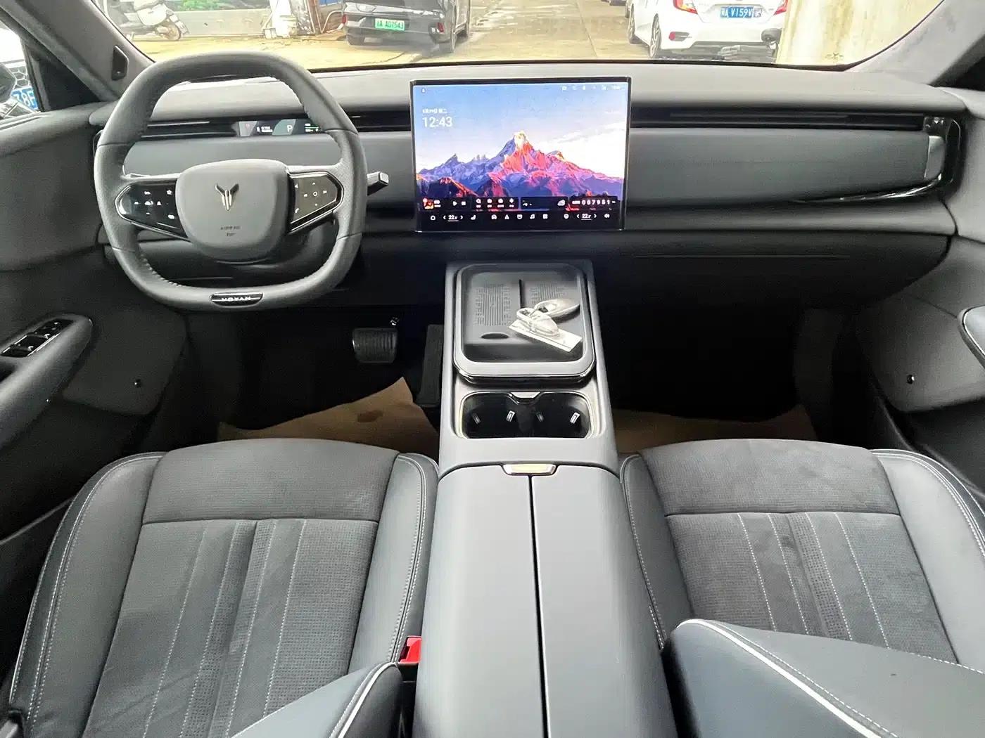 Voyah 2024 Global Edition (4WD) — миниатюра 13