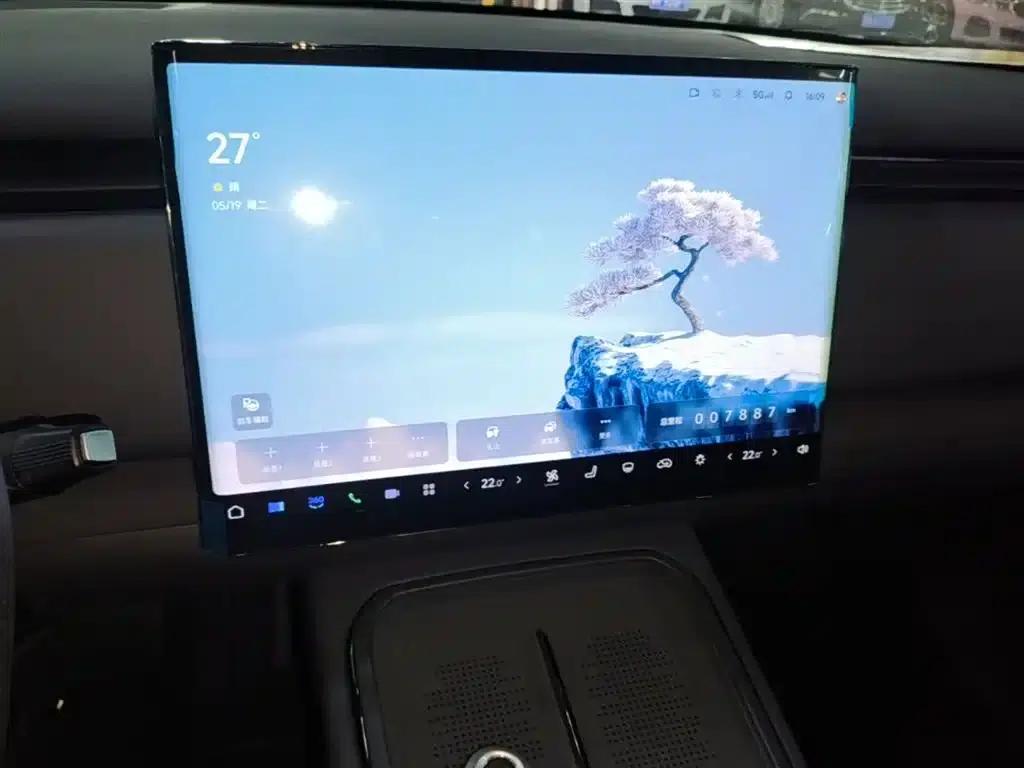 Voyah 2024 Global Edition (4WD) — миниатюра 13