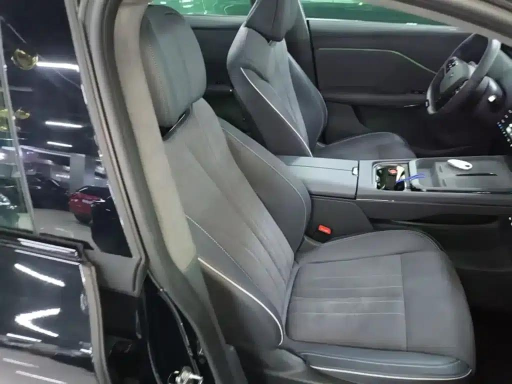 Voyah 2024 Global Edition (4WD) — миниатюра 25