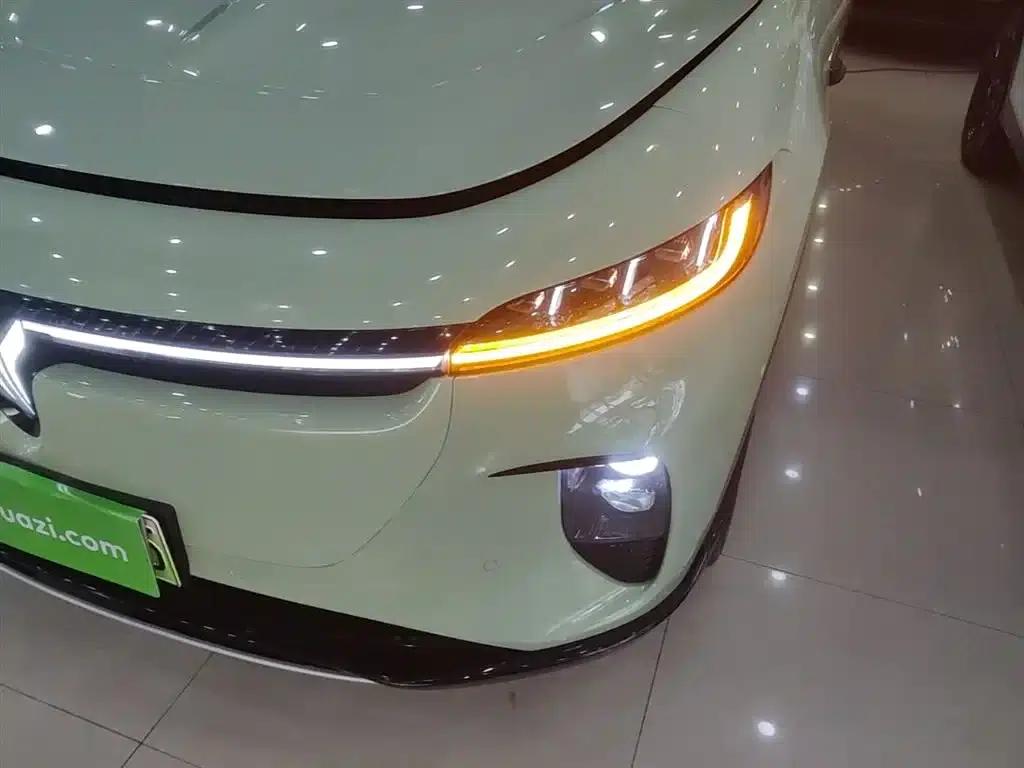 Voyah Smart Edition 2024 Model with Extended Range — миниатюра 24