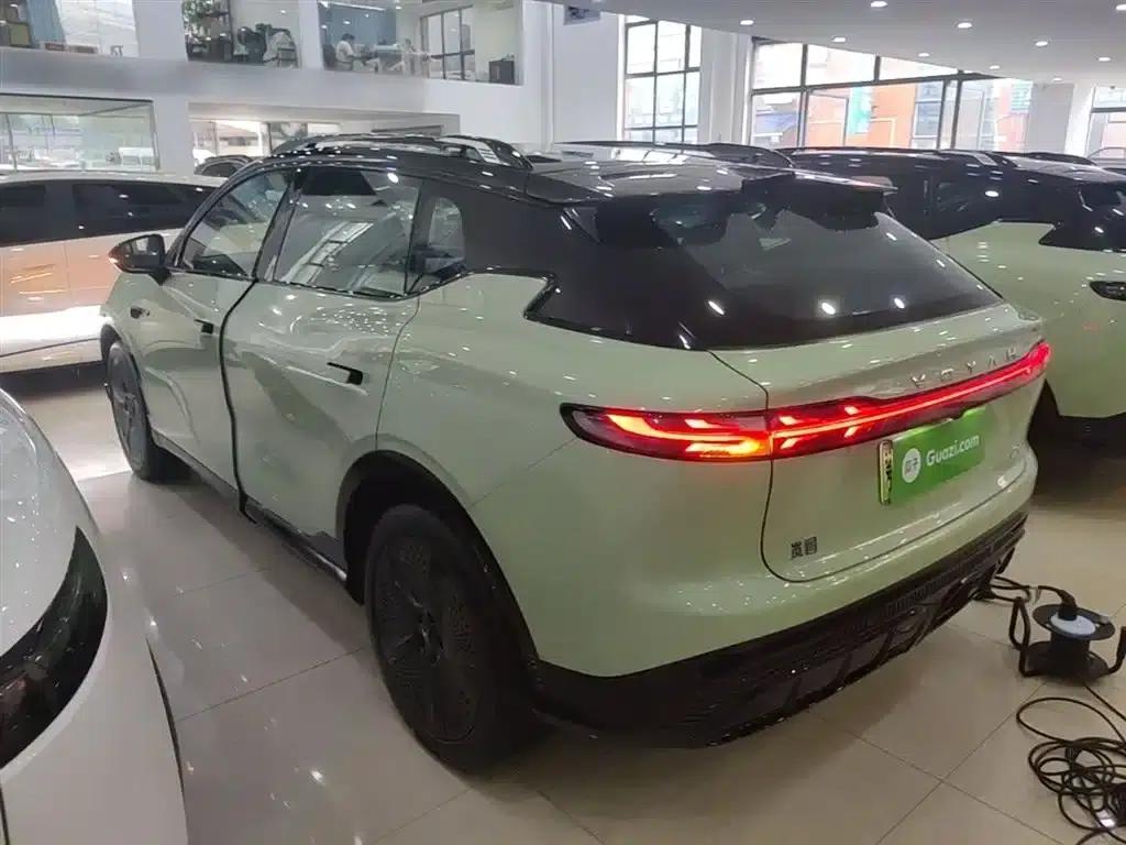 Voyah Smart Edition 2024 Model with Extended Range — миниатюра 5