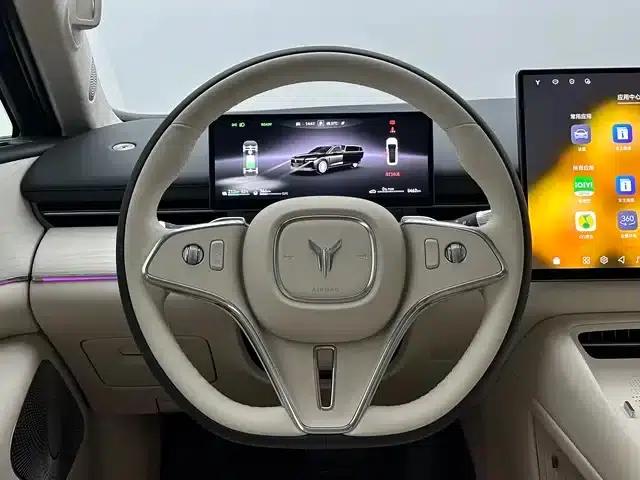 Voyah Chase Light L 2026 All-Wheel Drive Ultra — миниатюра 11