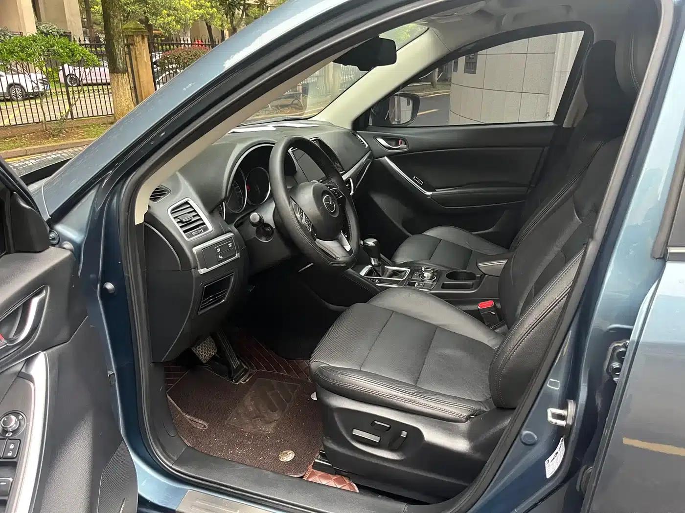 Mazda CX-5 2015 2.5L Automatic AWD Flagship Model — миниатюра 7