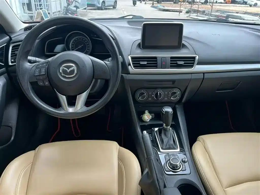 Mazda3 Axela 2014 Sedan 1.5L Automatic Comfort — миниатюра 8
