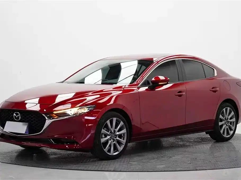 Mazda3 Axela 2021 2.0L Automatic Premium Edition — миниатюра 5