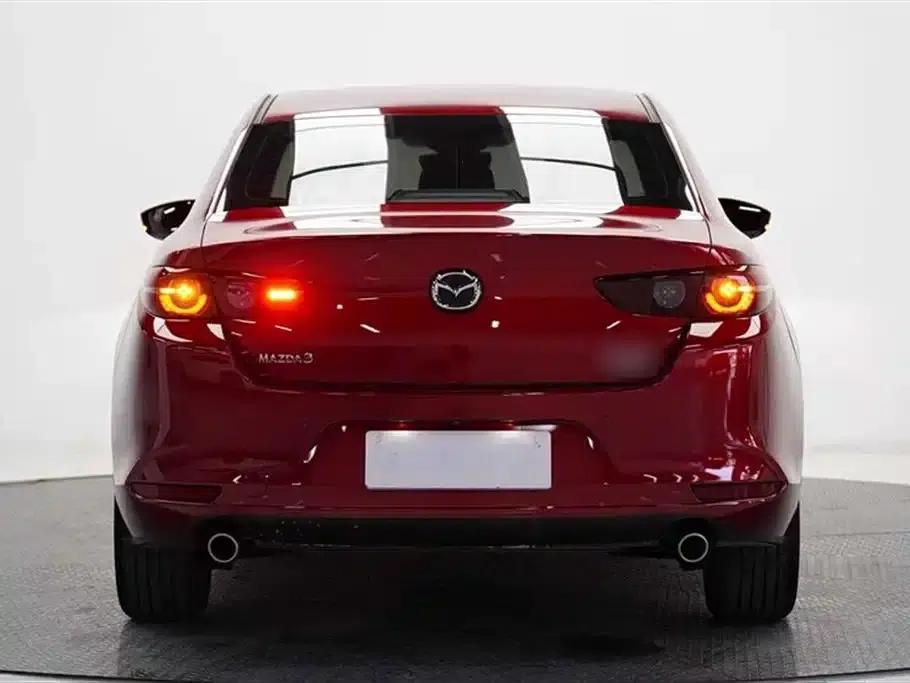 Mazda3 Axela 2021 2.0L Automatic Premium Edition — миниатюра 7