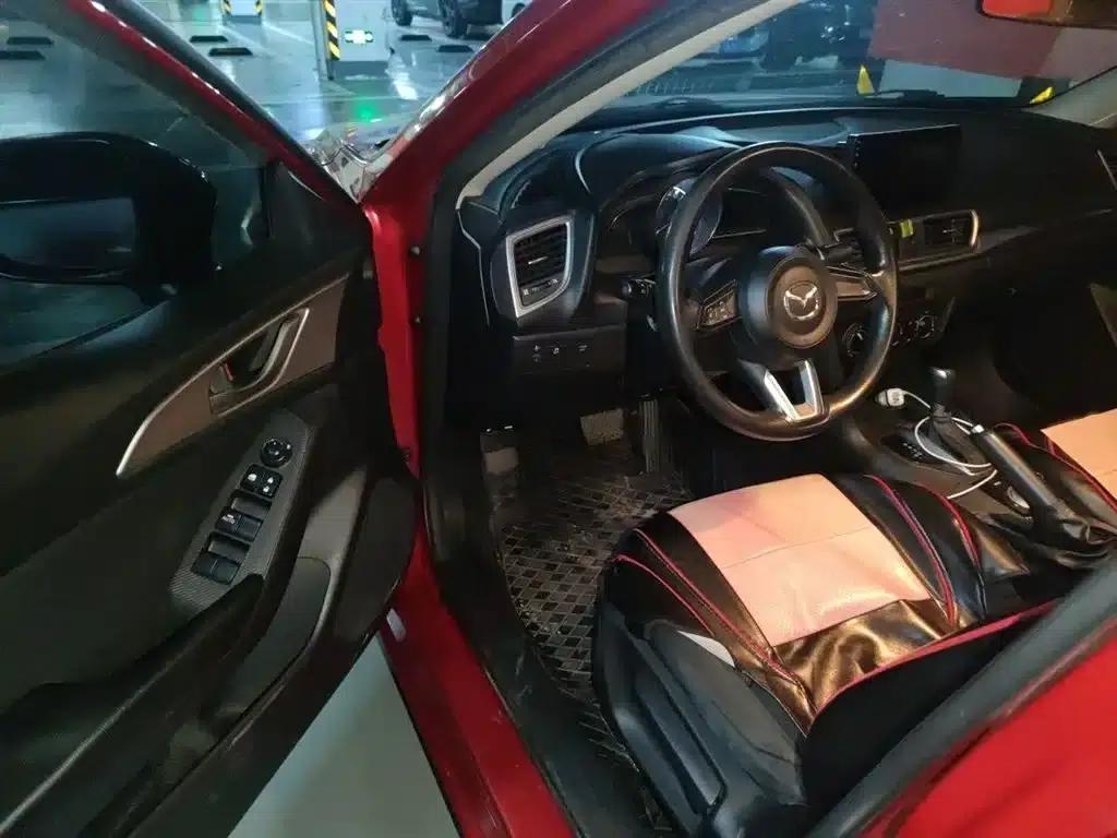 Mazda3 Axela 2017 Sedan 1.5L Automatic Comfort Model (China V Emission Standard) — миниатюра 14